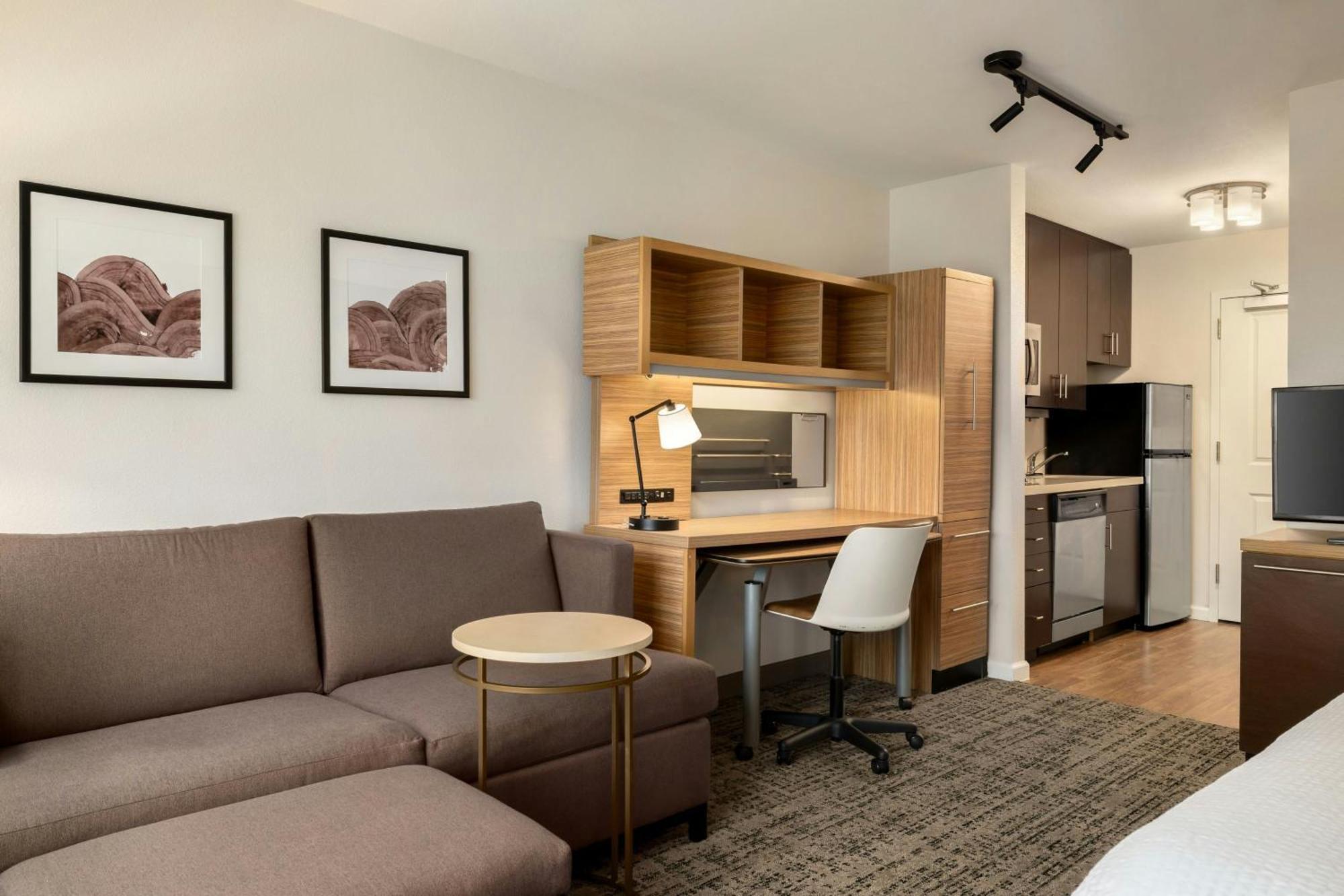 Towneplace Suites By Marriott Alexandria Eksteriør billede