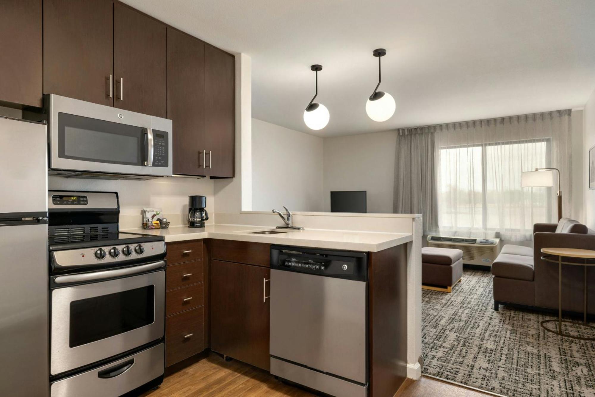 Towneplace Suites By Marriott Alexandria Eksteriør billede