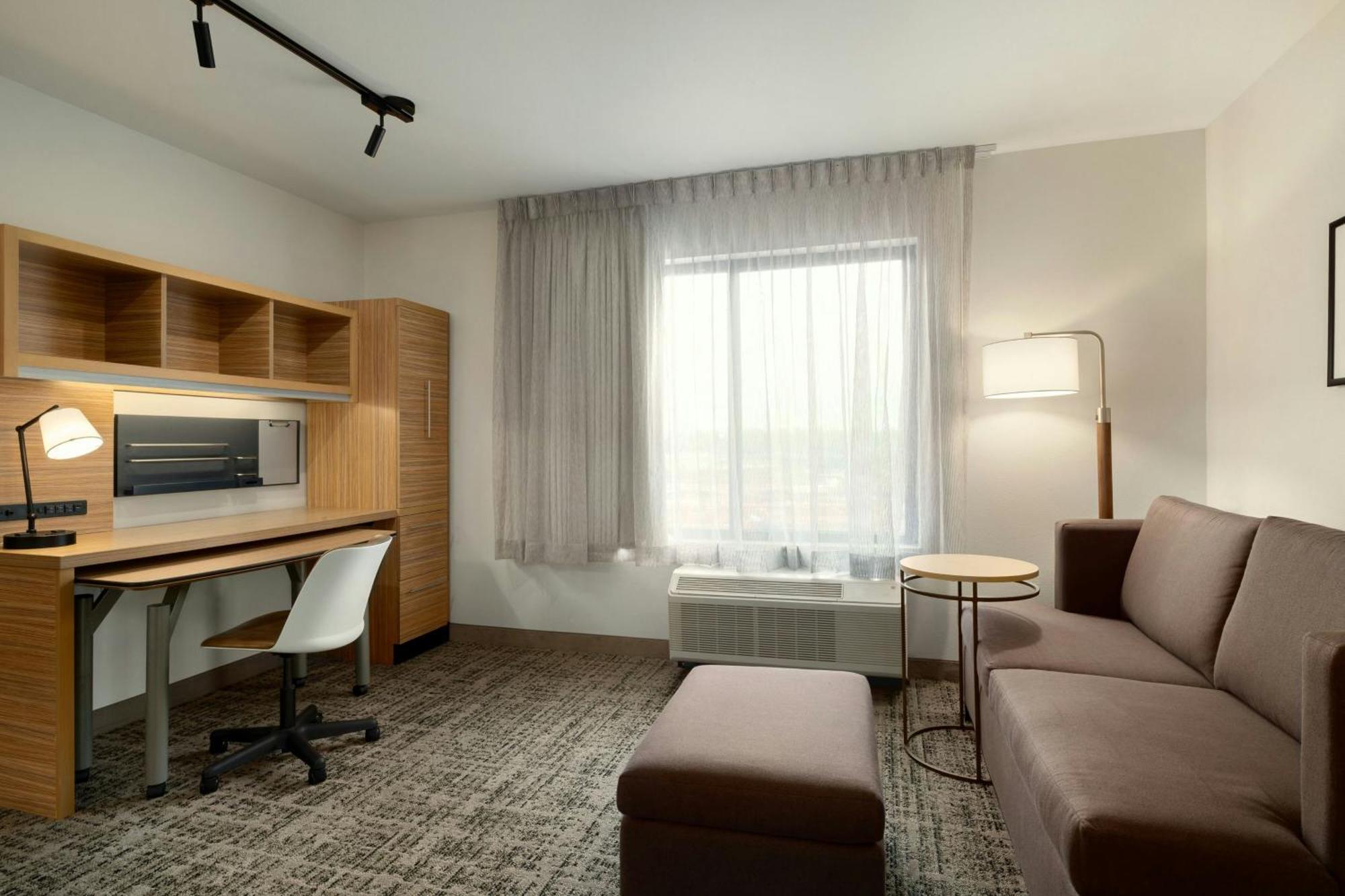 Towneplace Suites By Marriott Alexandria Eksteriør billede