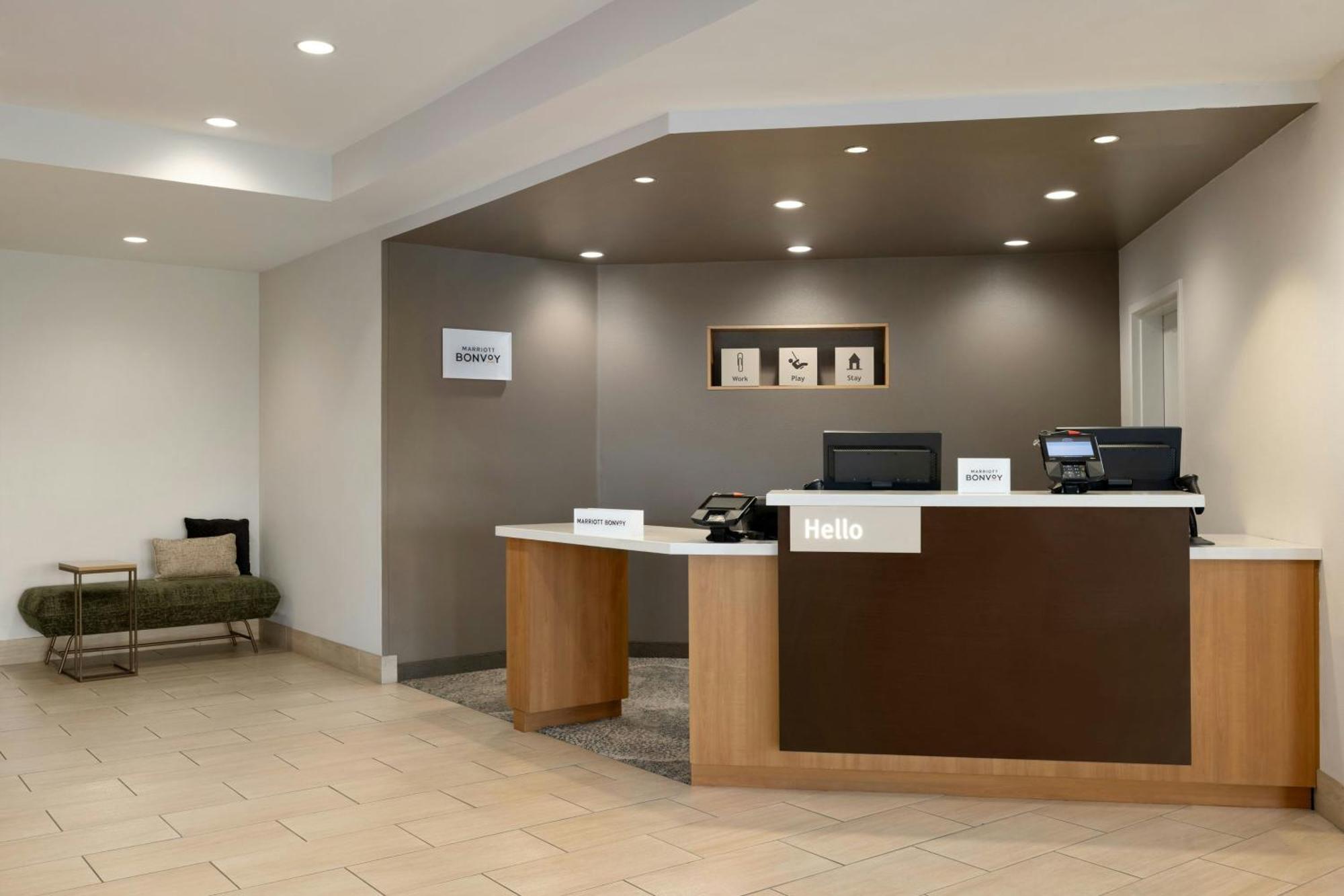 Towneplace Suites By Marriott Alexandria Eksteriør billede