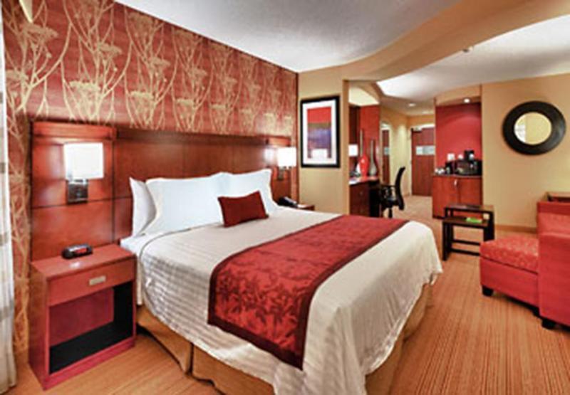 Towneplace Suites By Marriott Alexandria Eksteriør billede