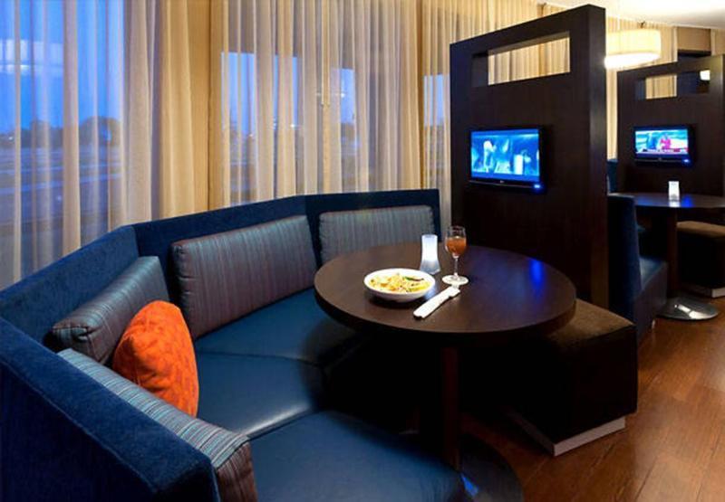 Towneplace Suites By Marriott Alexandria Eksteriør billede