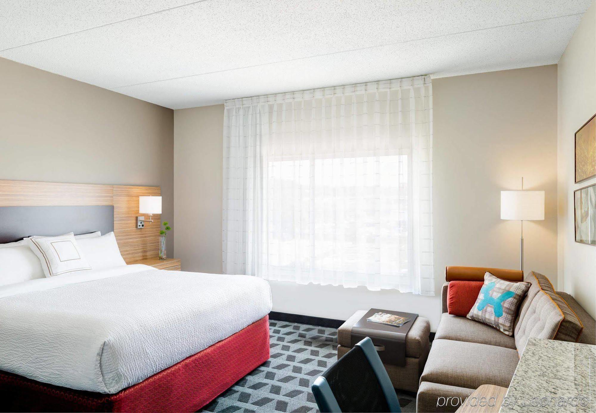 Towneplace Suites By Marriott Alexandria Eksteriør billede
